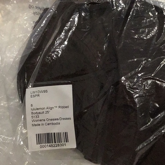 lululemon 25” bodysuit - Picture 6 of 6